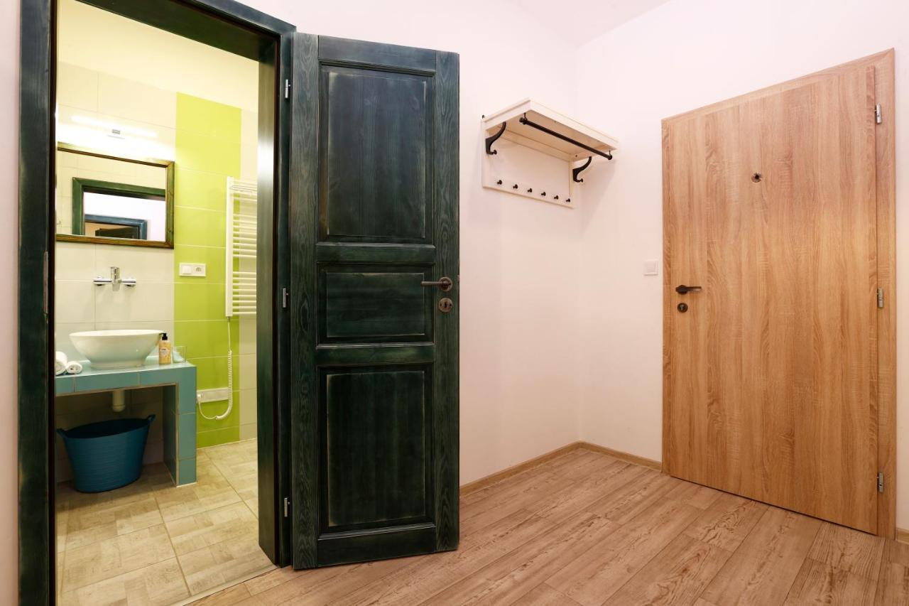 Apartmany Pod Marianskymi Schody Albrechtice v Jizerskych horach Exterior photo